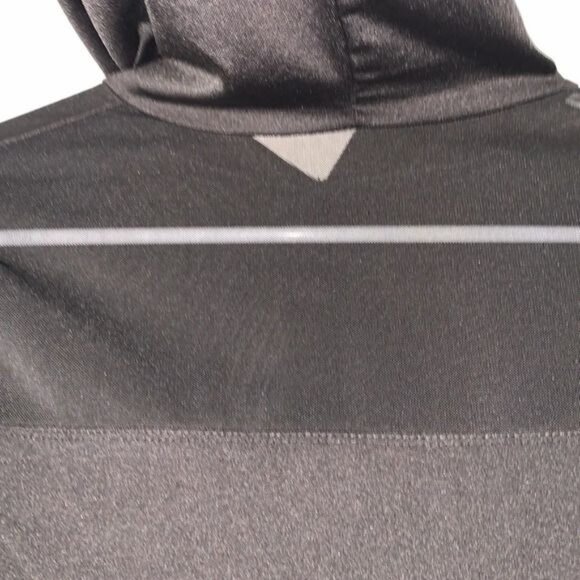 Black Hooded Long Sleeve Shirt M Made In China Polyester Spandex Blend - Picture 4 of 12